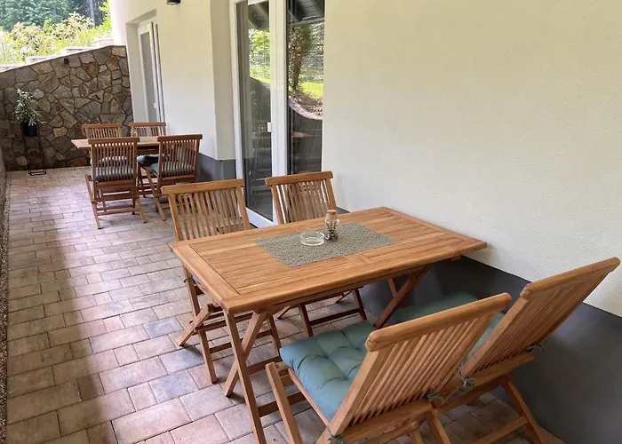 Prenocisca Mraz منزل للإقامة